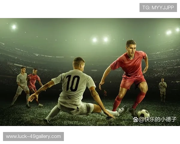 全球三大足球巨星排名揭秘 谁能称霸绿茵场巅峰之位