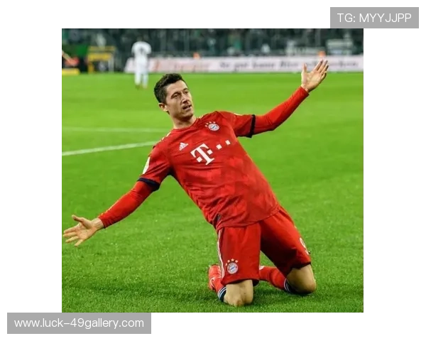 梅西C罗哈兰德姆巴佩孙兴慜领衔当今足坛巨星风云对决