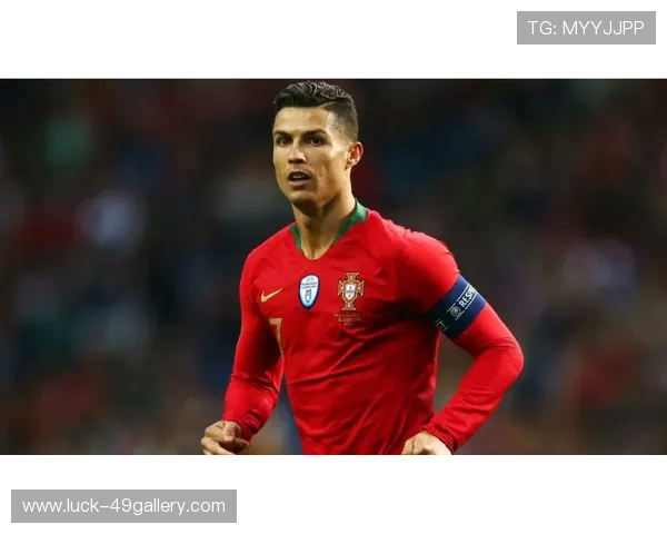 苏联足球球星的辉煌岁月与绿茵传奇故事深度解读