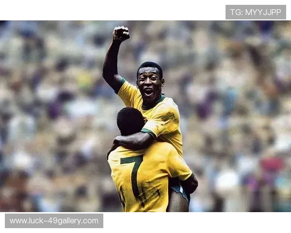 足球史上最具传奇色彩的老球星是谁他的伟大成就至今无人超越